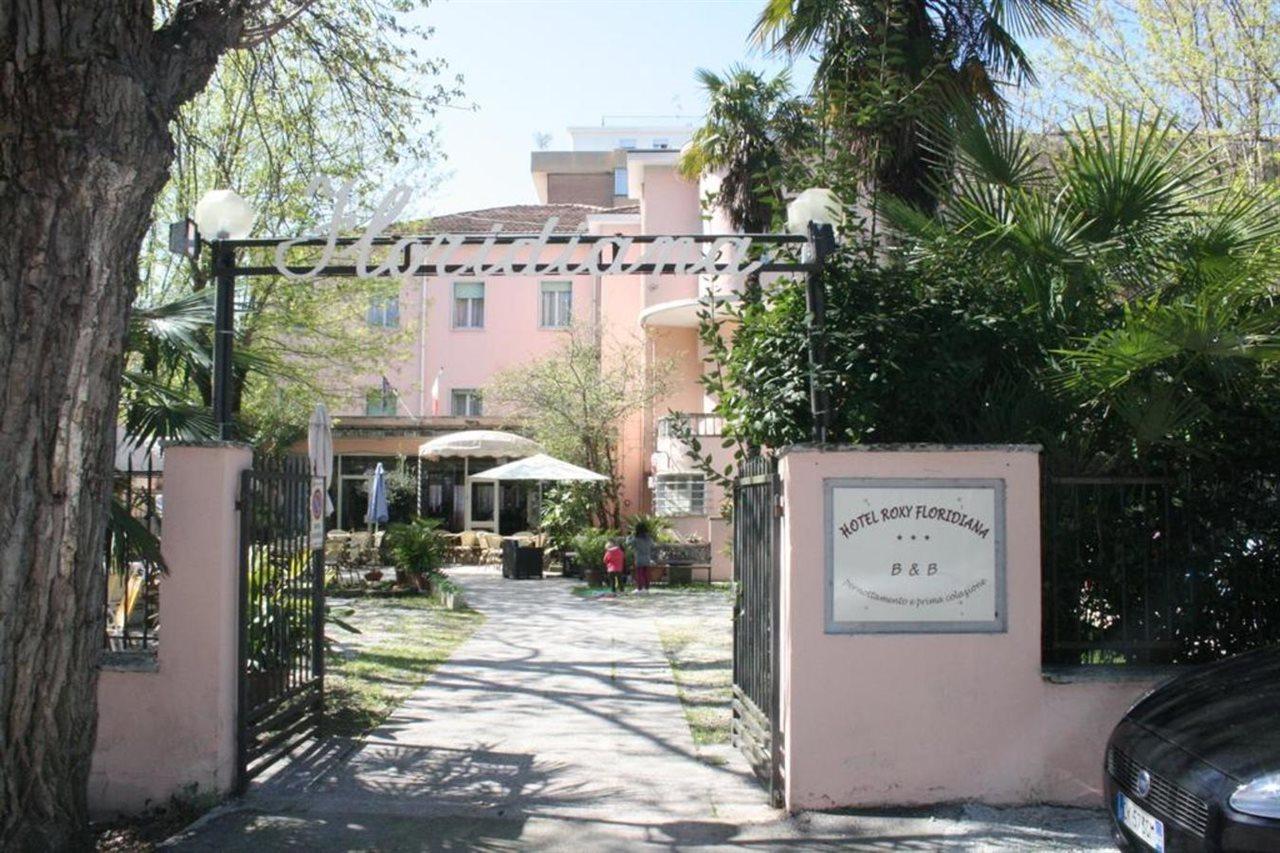 Hotel Roxy Floridiana ريميني المظهر الخارجي الصورة