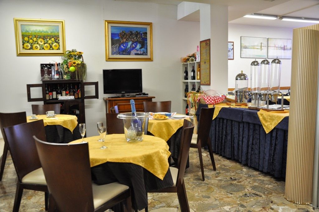 Hotel Roxy Floridiana ريميني المظهر الخارجي الصورة